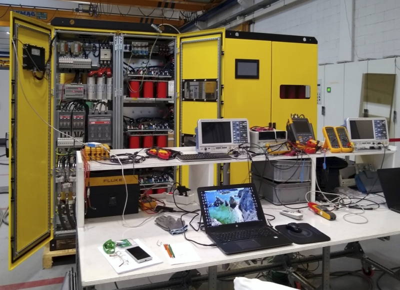 Oxygen voltage dip compensator: test phase