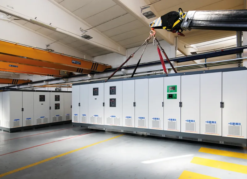 SIRIUS ADVANCE : LE HAUT DE GAMME DES STABILISATEURS DE TENSION