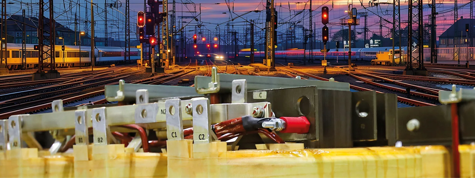 RAILWAY UPS TRANSFORMERS: SPECIFICATION-DRIVEN DESIGN AND QUARTERLY SCHEDULED DELIVERIES